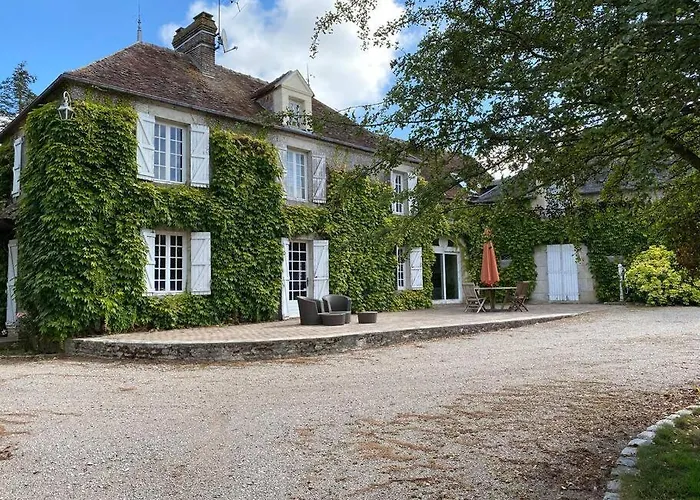 Propriete A 3 Mins Du Chateau Du Haras Du Pin